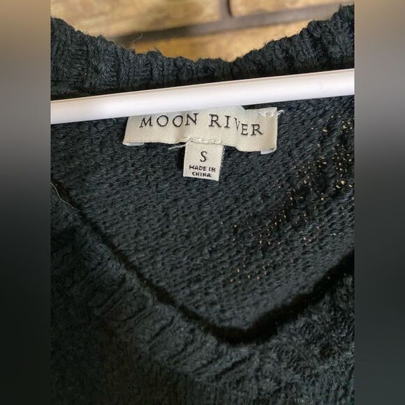 Moon river black vest - Picture 5 of 5